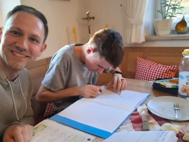 Heilpadagogische Erziehungsstelle Bezzelhaus Gunzenhausen Heilpadagogische Erziehungsstelle Bezzelhaus Gunzenhausen